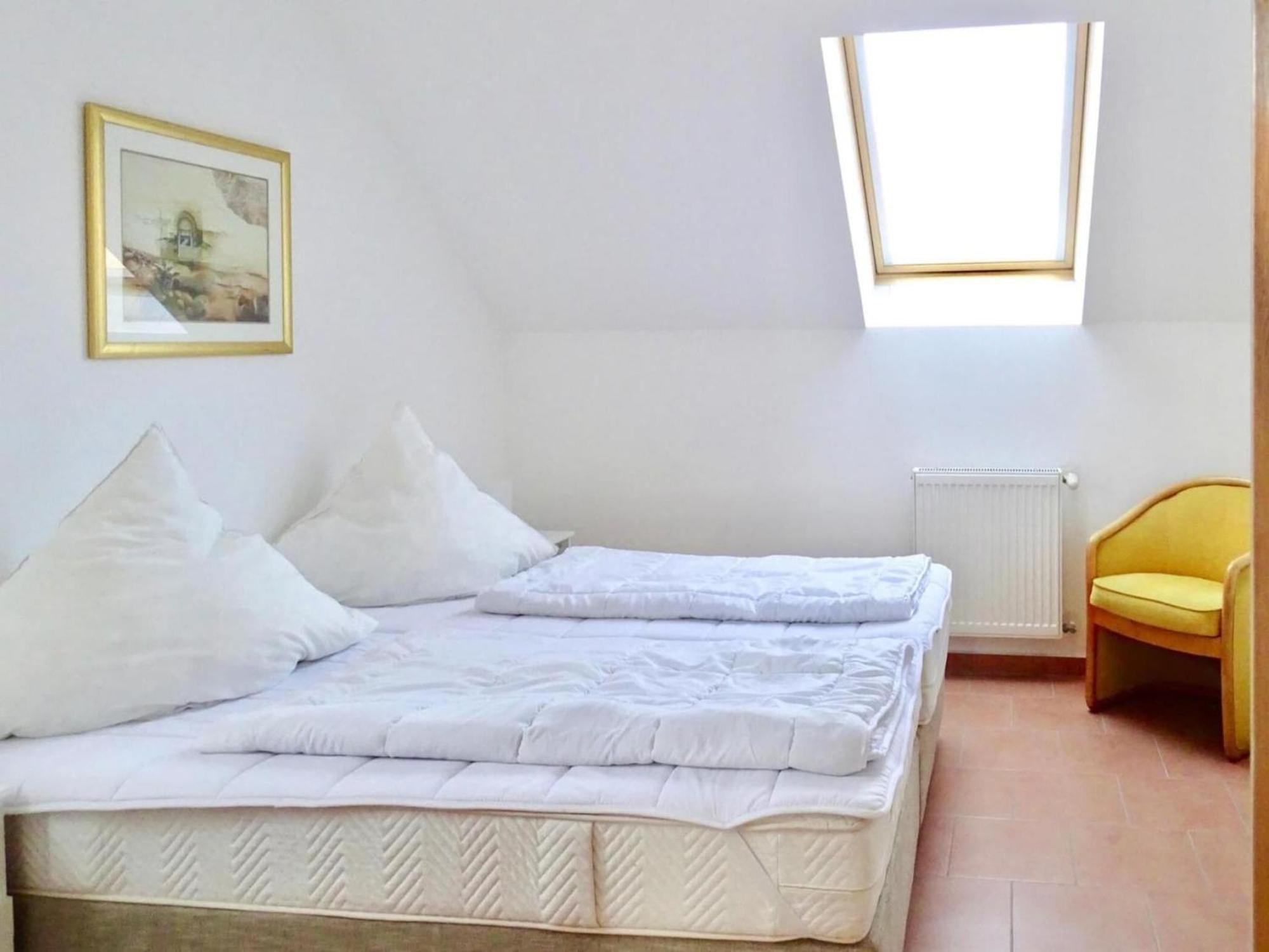 Farmstay Neuendorfkrug, Luetow Lutow Esterno foto